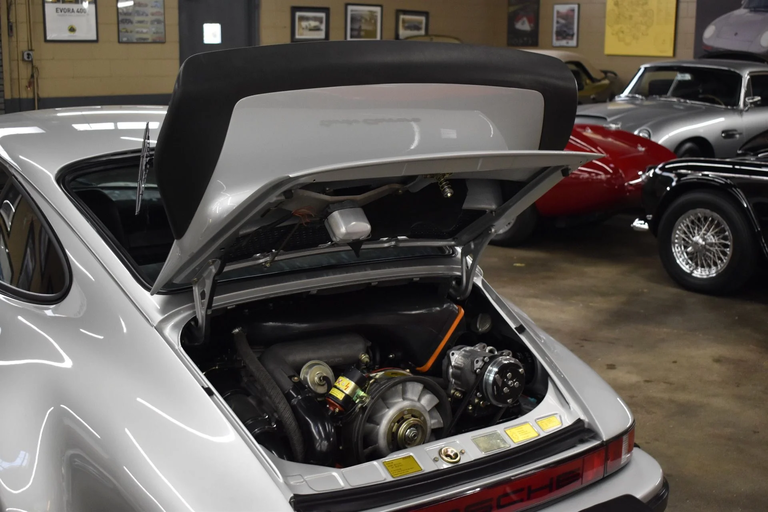 Porsche 911 Turbo 3.0 (US)