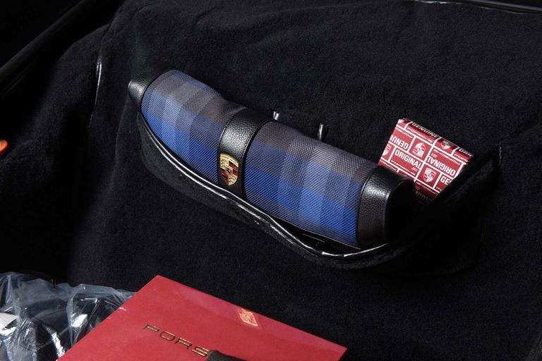 Porsche 964 Carrera 4