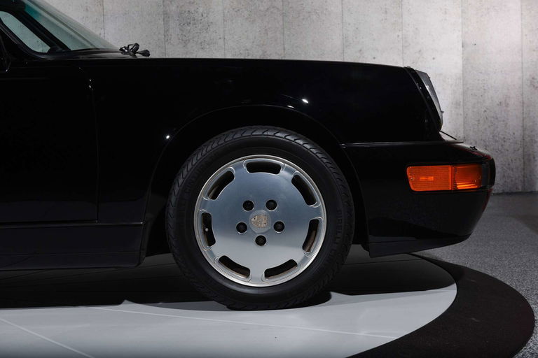 Porsche 964 Carrera 4