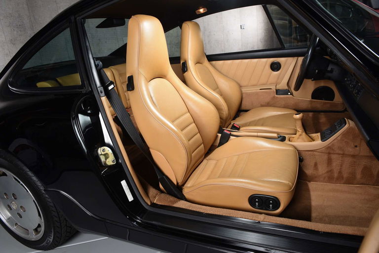 Porsche 964 Carrera 4