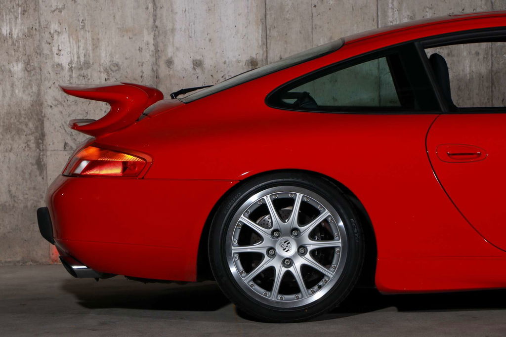 Porsche 996 Carrera