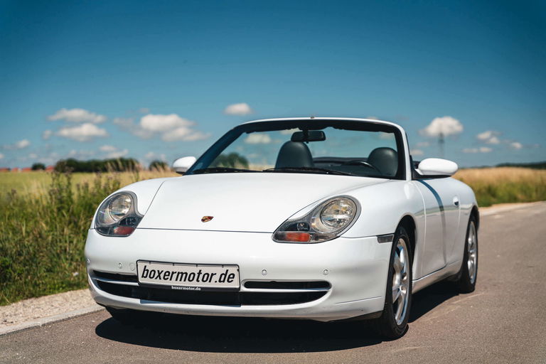 Porsche 996 Carrera 4