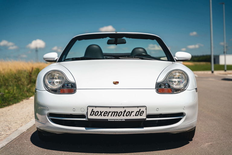 Porsche 996 Carrera 4