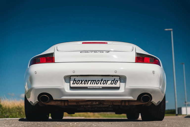 Porsche 996 Carrera 4