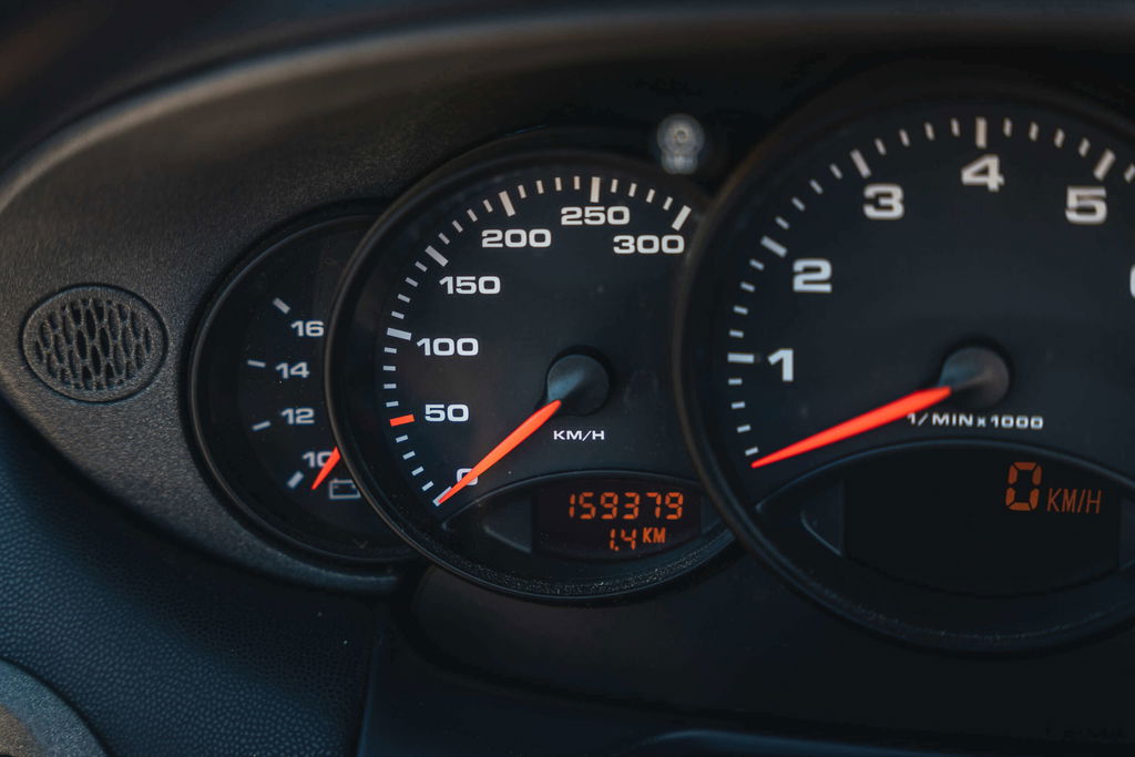 Porsche 996 Carrera 4