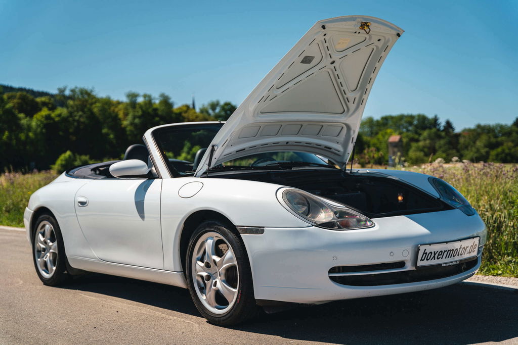 Porsche 996 Carrera 4