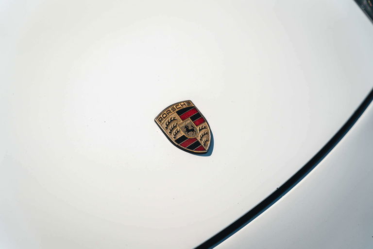 Porsche 996 Carrera 4