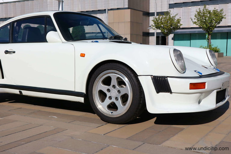 Porsche 911 Turbo 3.3