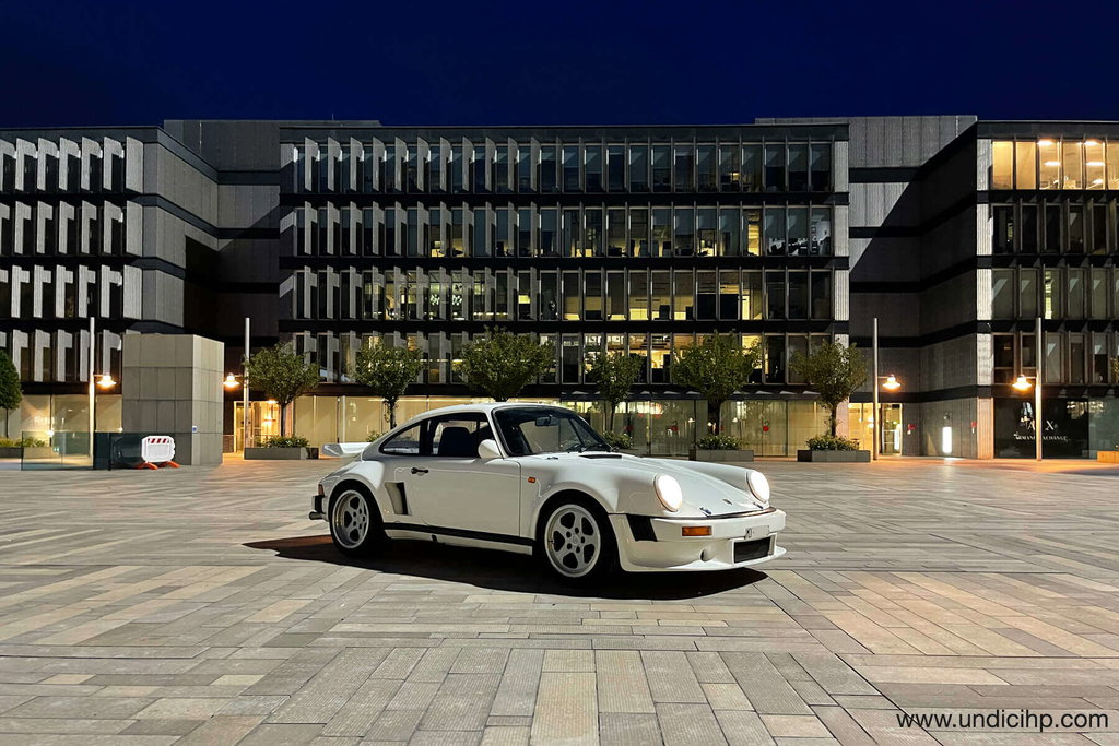 Porsche 911 Turbo 3.3