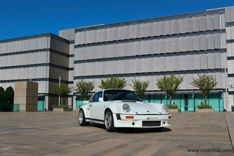 Porsche 911 Turbo 3.3