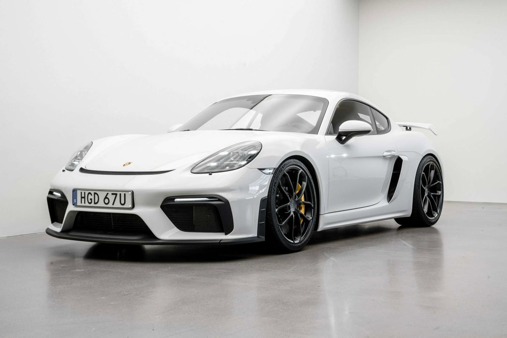 Porsche 718 Cayman GT4