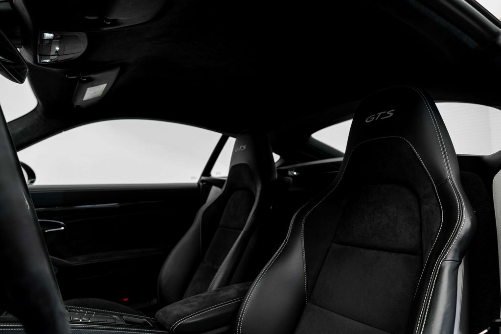 Porsche 718 Cayman GTS 4.0