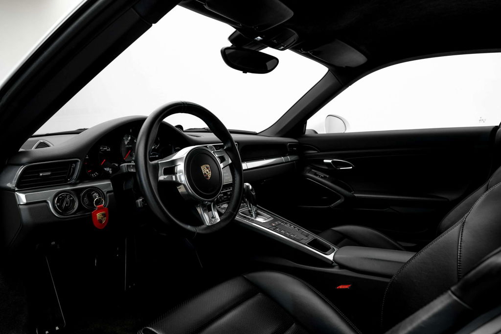 Porsche 991 Carrera 4S