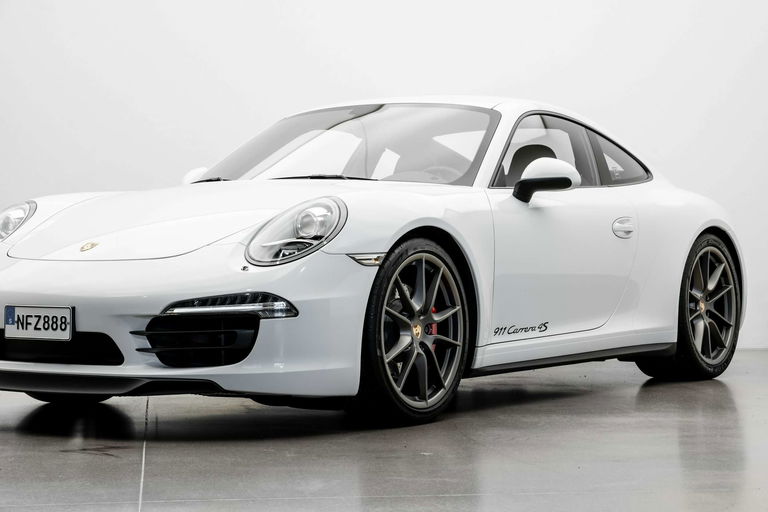 Porsche 991 Carrera 4S