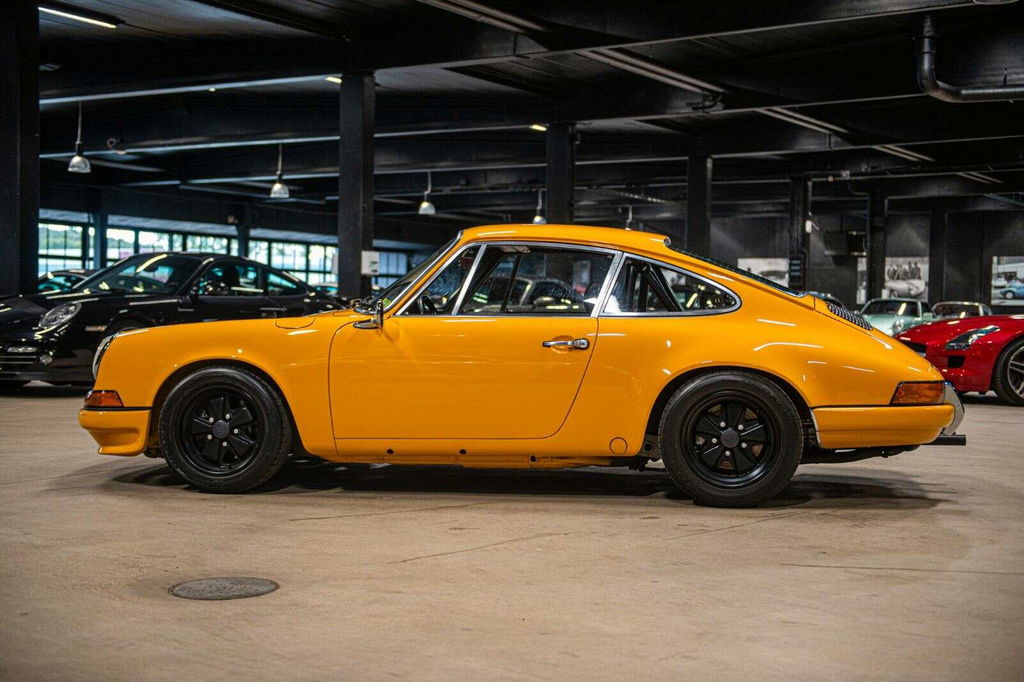 Porsche 911 Modified