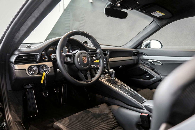 Porsche 991 GT3 Touring