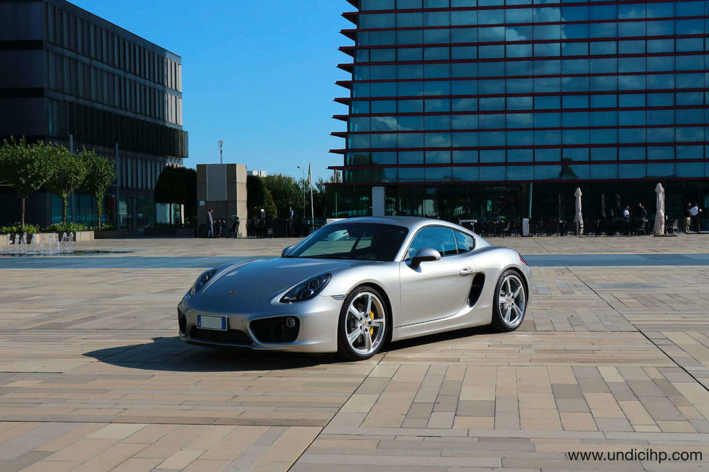 Porsche 981 Cayman S