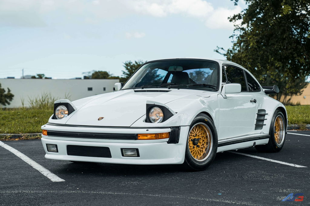 Porsche 911 Turbo Flachbau