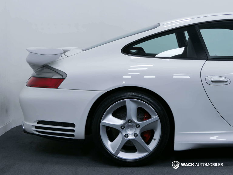Porsche 996 Carrera 4S