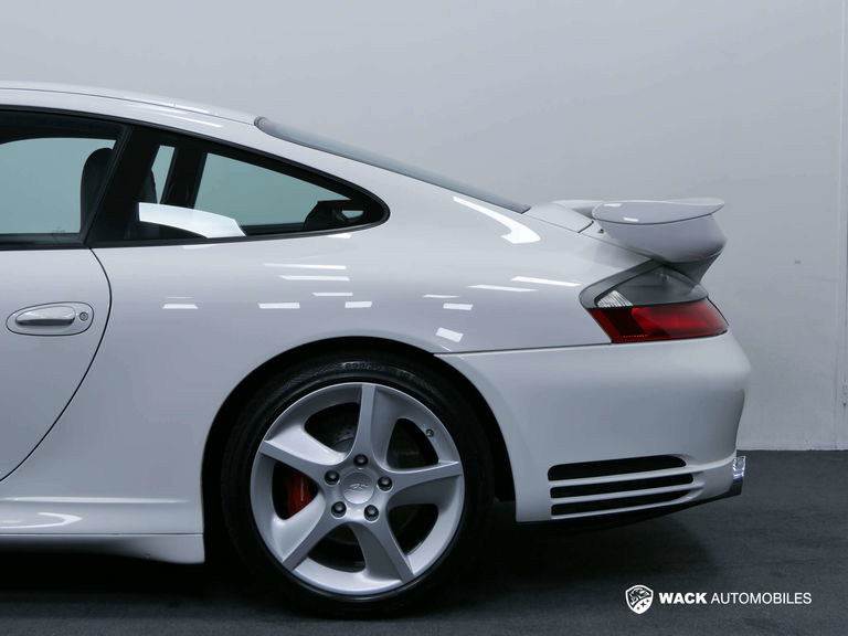 Porsche 996 Carrera 4S