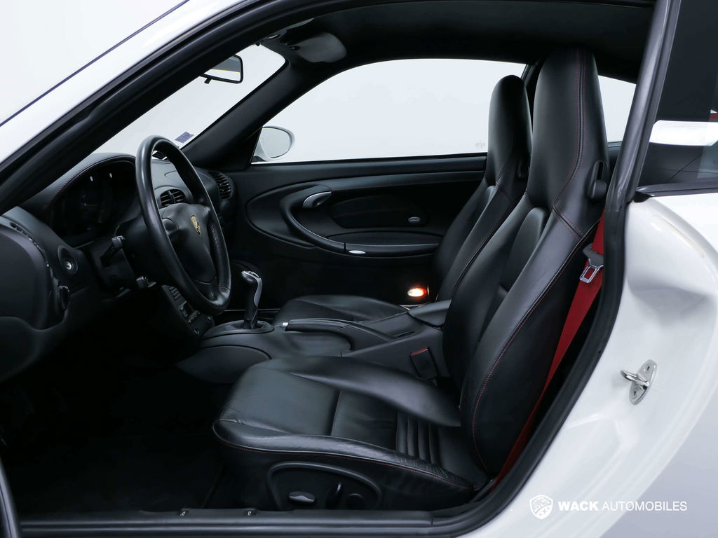 Porsche 996 Carrera 4S