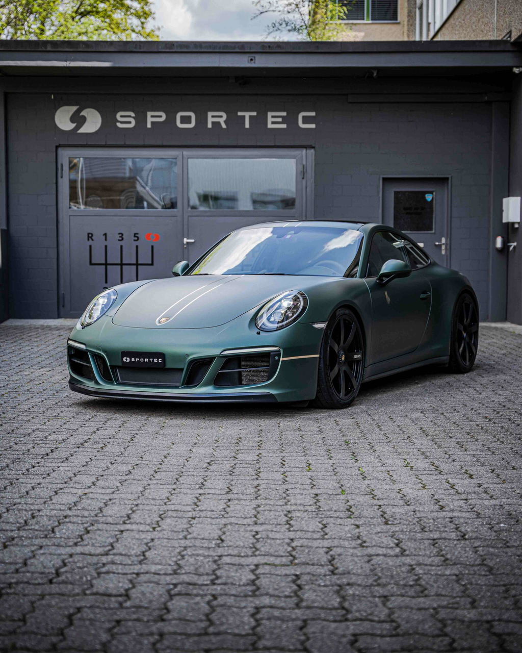Porsche 991.2 Carrera 4 GTS