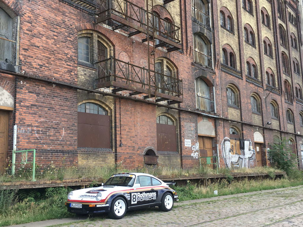 Porsche 911 Carrera 3.2