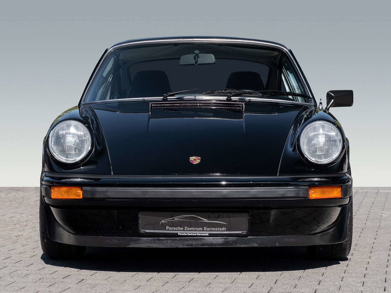 Porsche 911 Carrera (US)