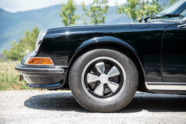 Porsche 911 S (F-Modell)