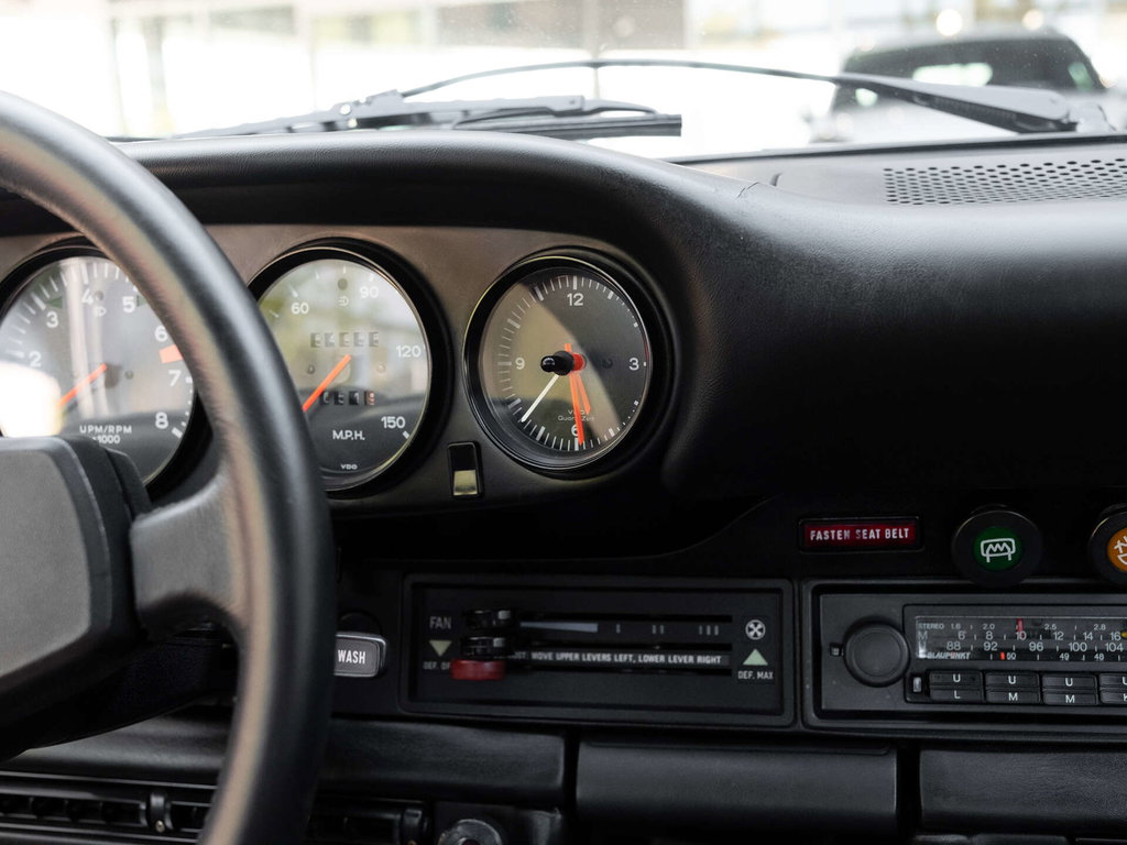 Porsche 911 Carrera (US)