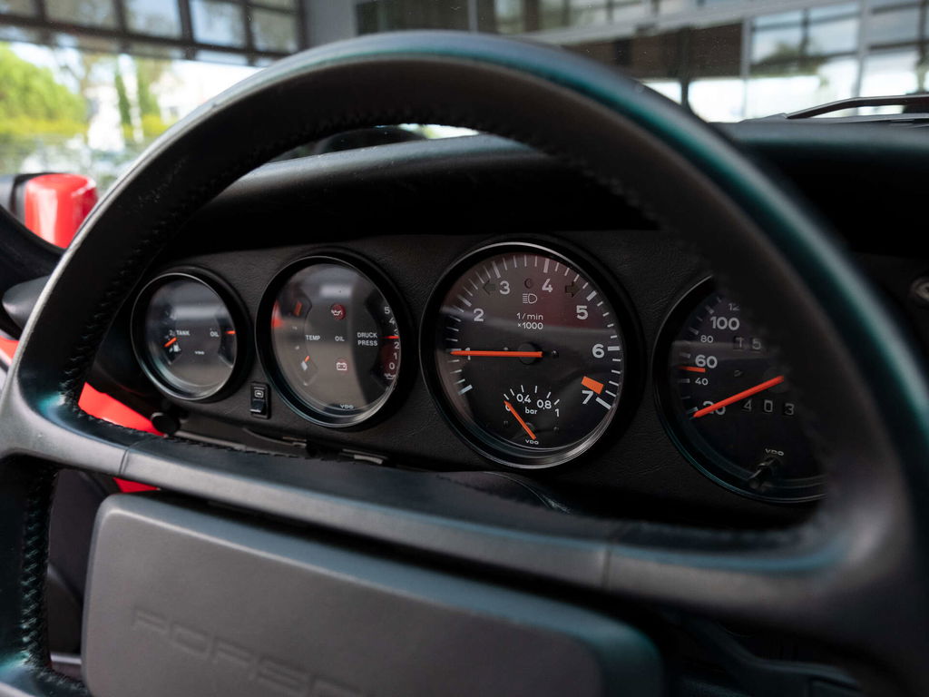 Porsche 911 Turbo 3.3