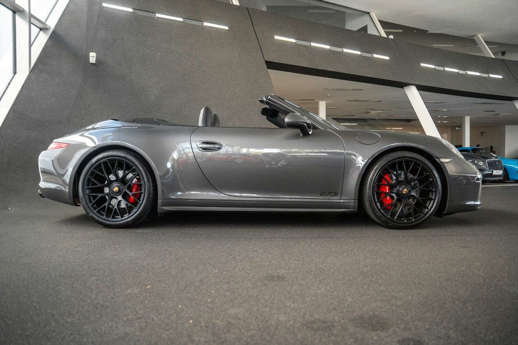 Porsche 991 Carrera 4 GTS