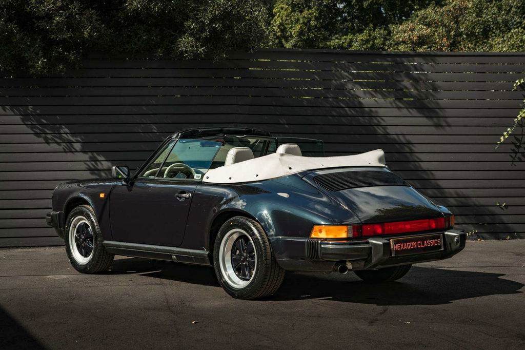 Porsche 911 Carrera 3.2