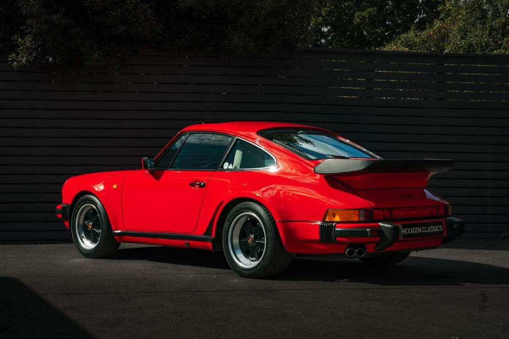 Porsche 911 Turbo 3.3