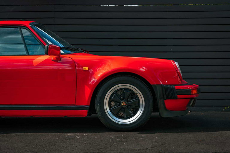 Porsche 911 Turbo 3.3