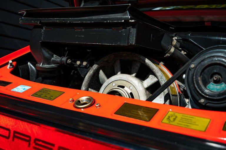 Porsche 911 Turbo 3.3
