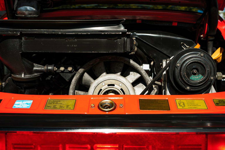 Porsche 911 Turbo 3.3