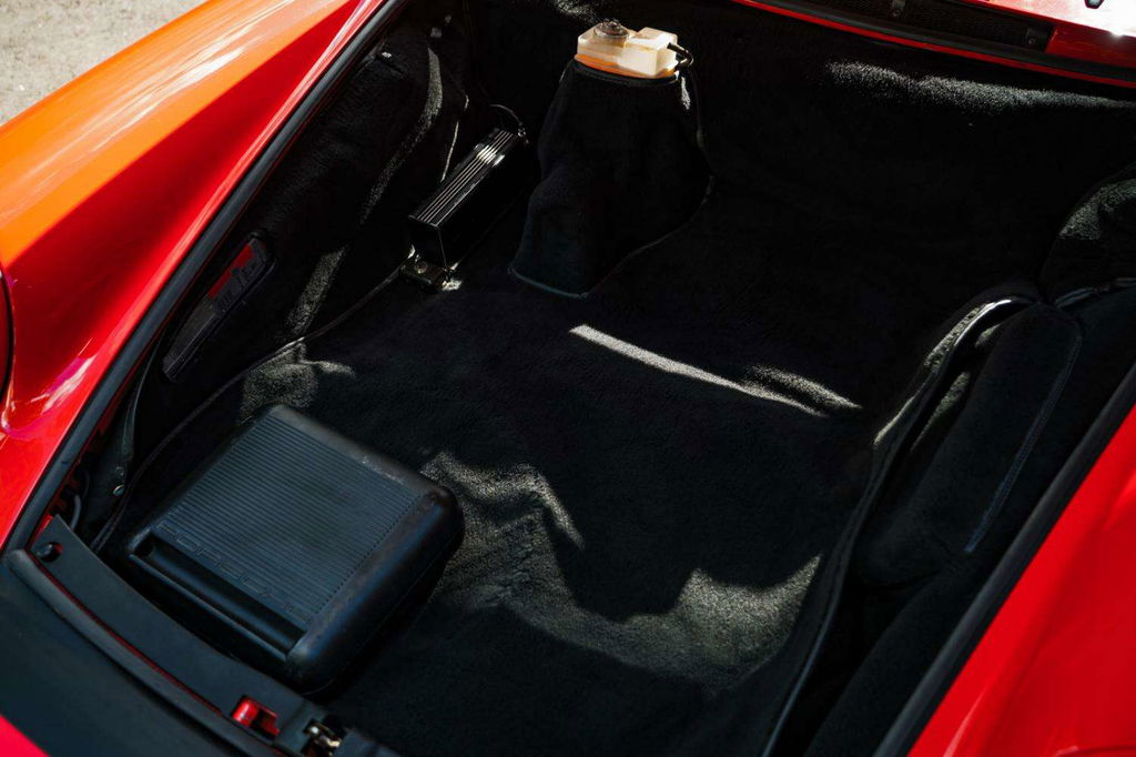 Porsche 911 Turbo 3.3