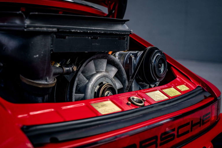 Porsche 911 Turbo 3.3 (US)