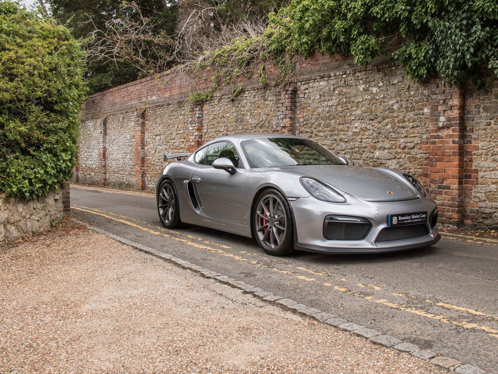 Porsche 981 Cayman GT4
