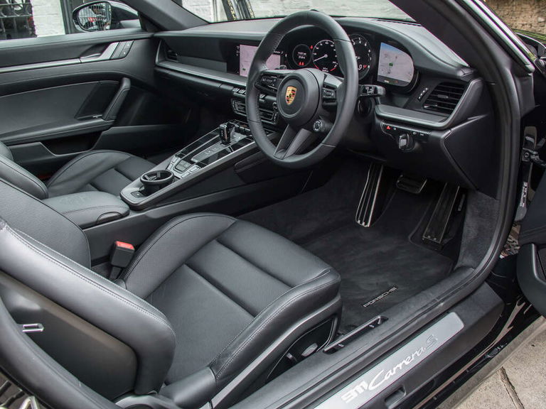 Porsche 992 Carrera S