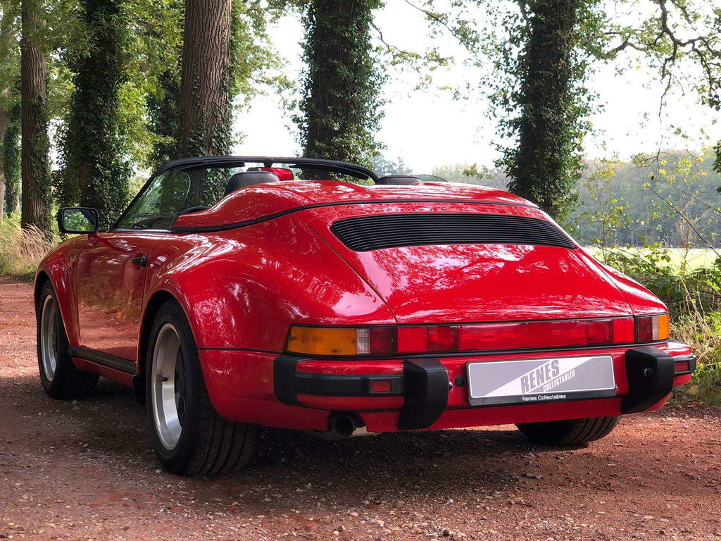 Porsche 911 Carrera 3.2 Speedster