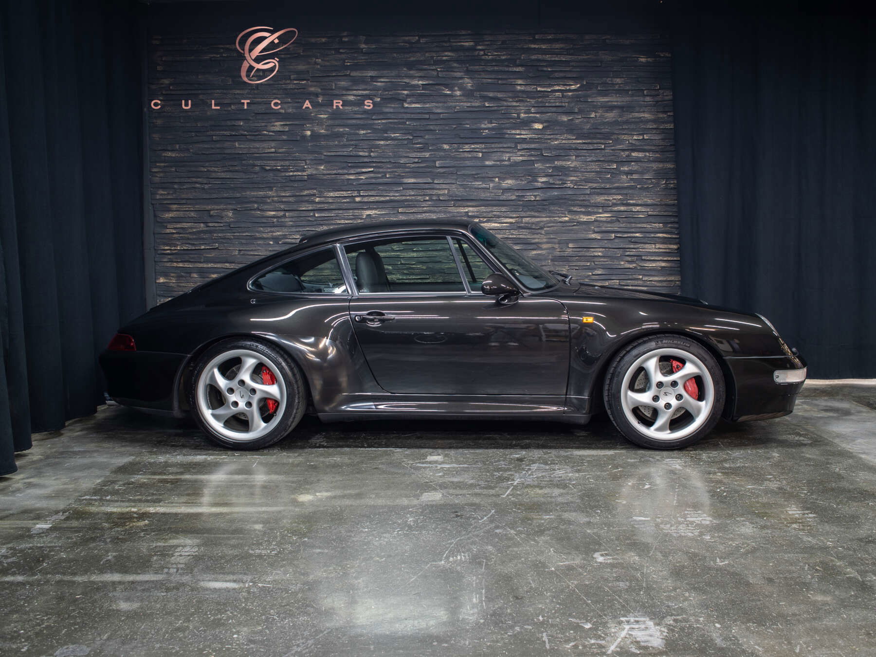 Porsche 993 Carrera 4S