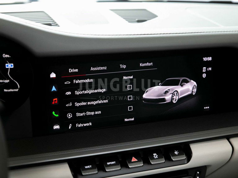 Porsche 992 Carrera 4S