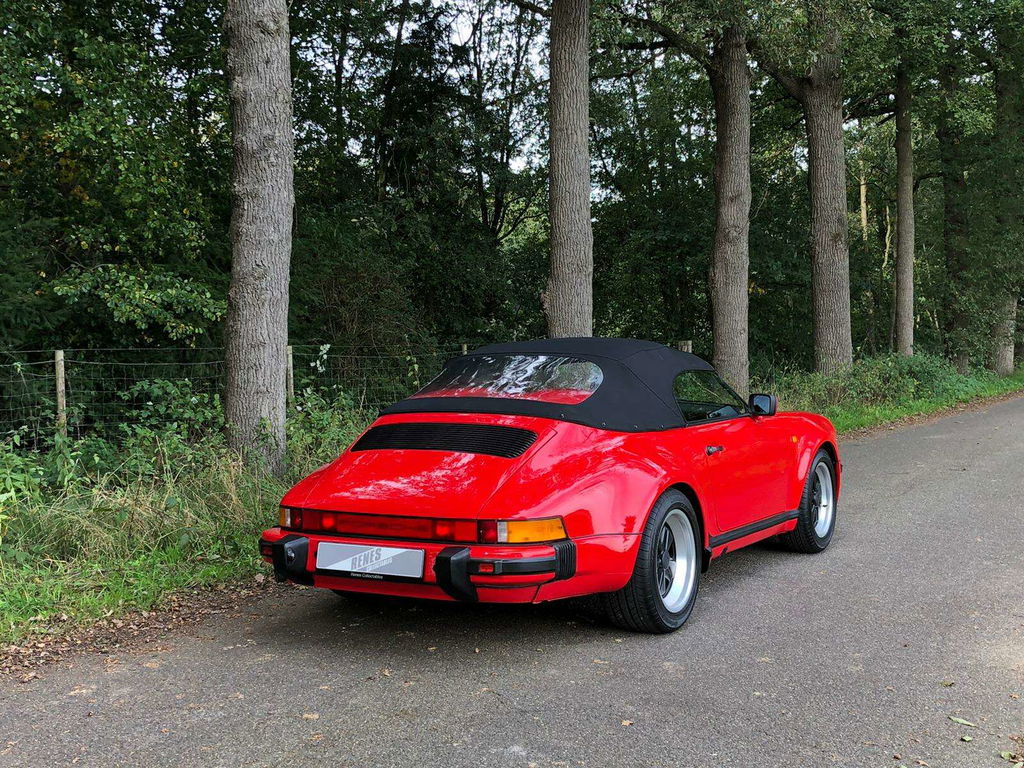 Porsche 911 Carrera 3.2 Speedster