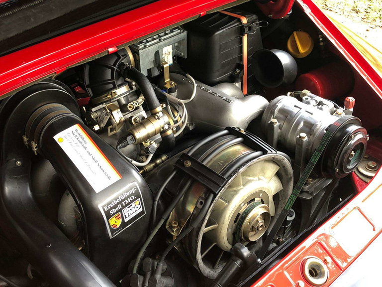 Porsche 911 Carrera 3.2 Speedster