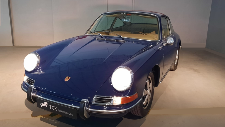 Porsche 911 
