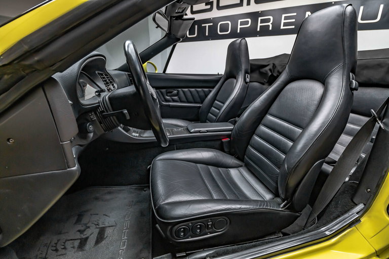 Porsche 968