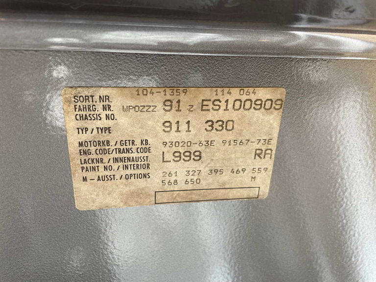 Porsche 911 Carrera 3.2