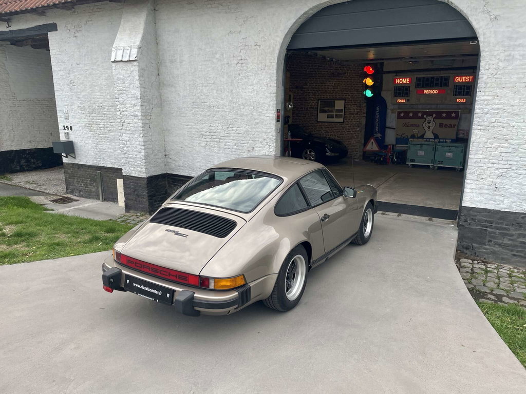 Porsche 911 SC